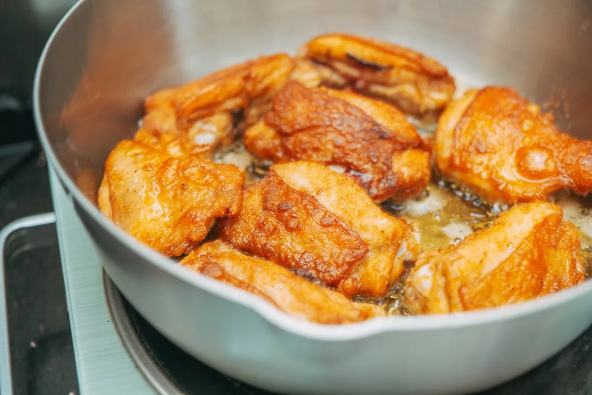 Oven-Roasted Crispy Chicken Thighs (Restaurant-Quality Skin)